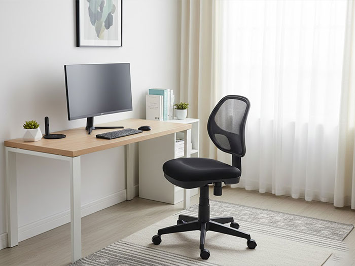 Ghế làm việc tại nhà nhỏ gọn