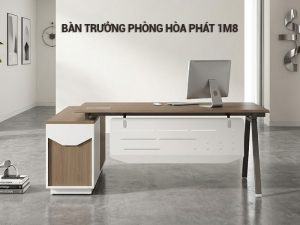 Bàn trưởng phòng Hòa Phát 1m8