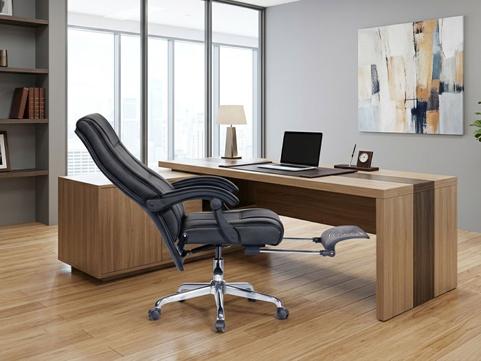 Ghế giám đốc Hòa Phát ngả lưng