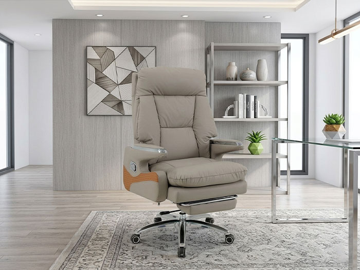 Ghế giám đốc Hòa Phát ngả lưng