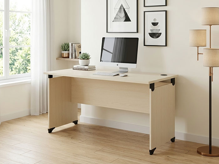 Bàn làm việc gỗ tại nhà
